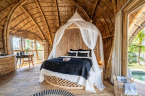 Lovely Bamboo Villa near Beach
